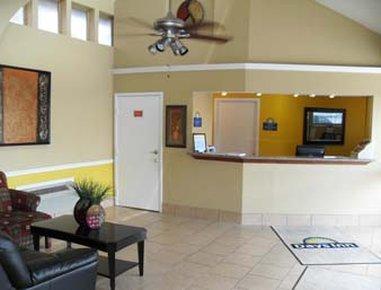 Days Inn By Wyndham San Antonio Splashtown/Att Center Esterno foto